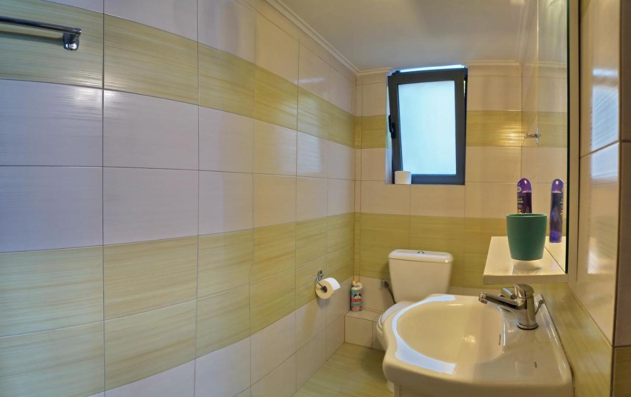Aroma Rent House 2 Appartamento Mytilíni Esterno foto